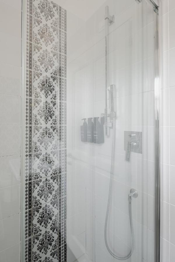 The Termini Apartment By Omen Hospitality Rome Luaran gambar